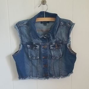 Denim cropped vest